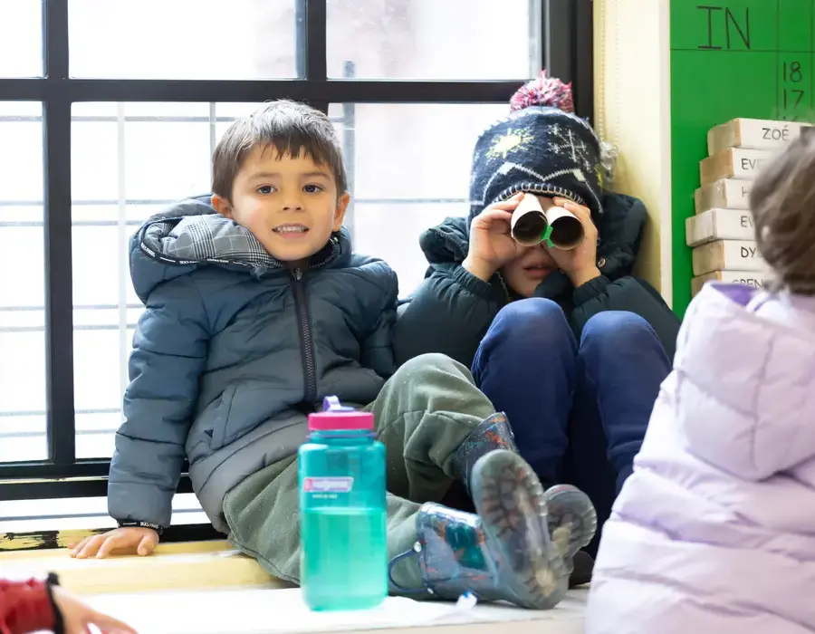 students-doing-crafts