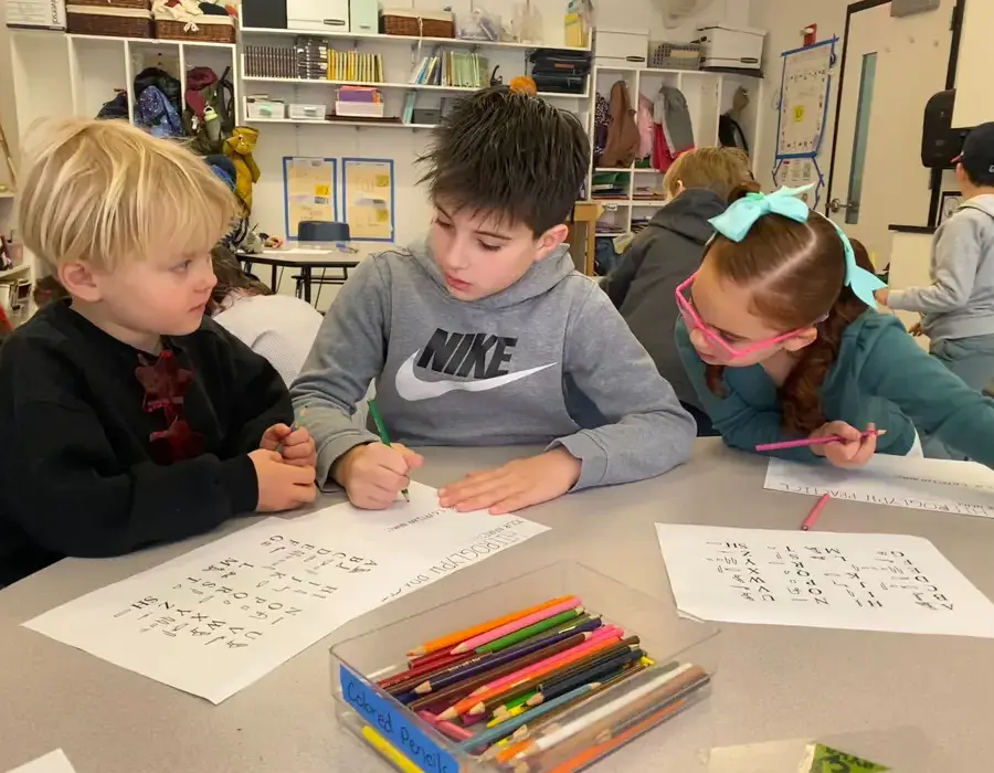 students-coloring-together